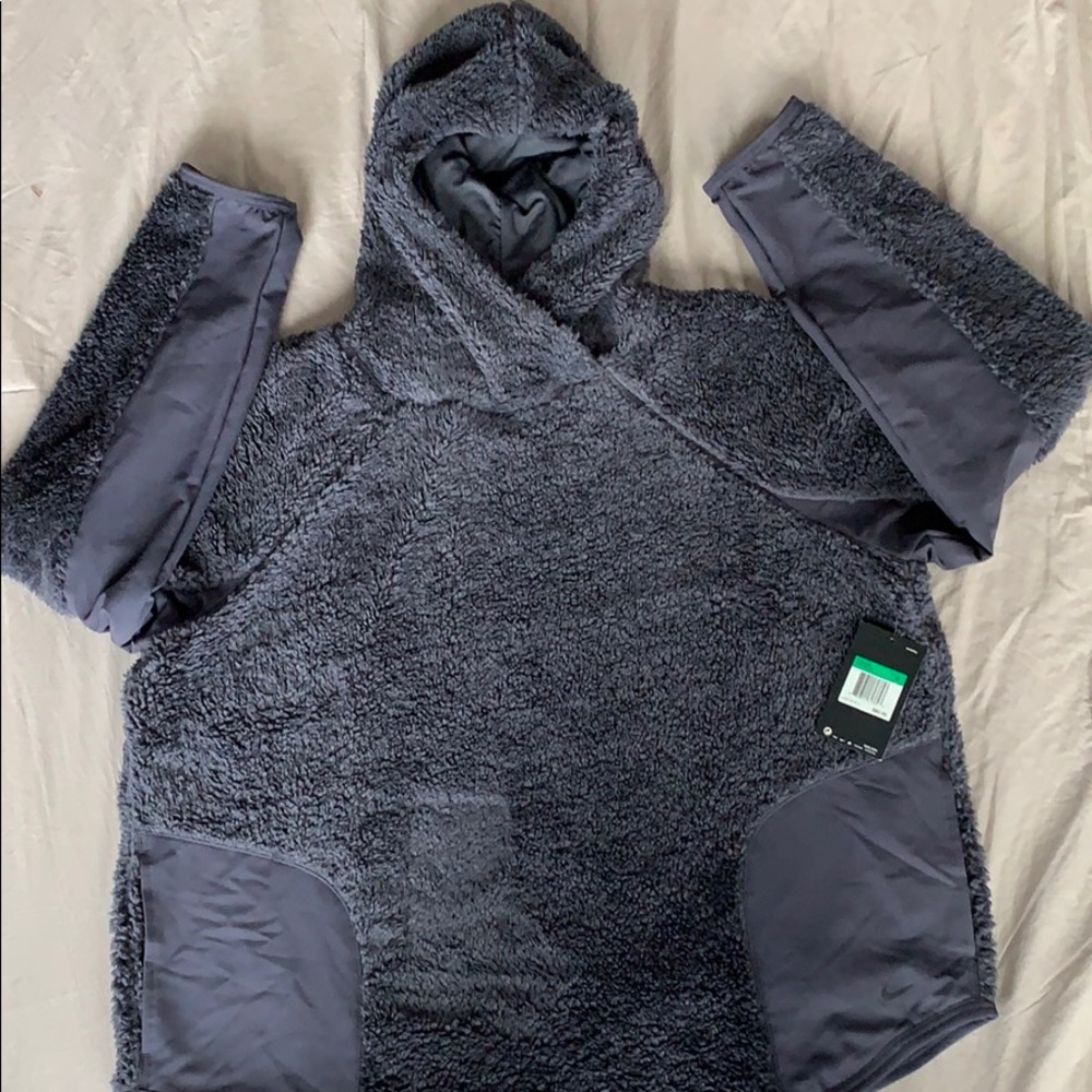 XL Nike Training Pullover Sweater‼️